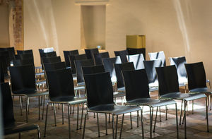 interieur van het kerkje van Leegkerk