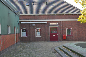 dorpshuis t Klokhoes in Zandeweer
