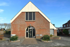 In het dorpshuis van Uithuizermeeden ligt Zaal Rehoboth