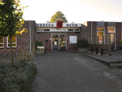 Dorpshuis Ubbegaheem aan de Burchstraat 4 in Sauwerd