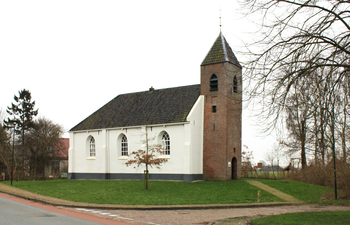 de Michaëlkerk in Mensingeweer